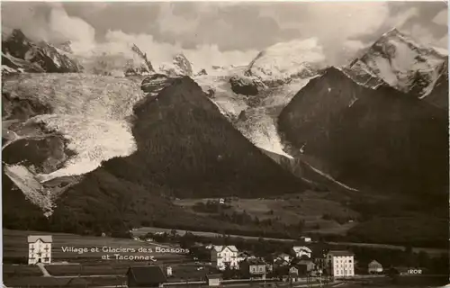 Chamonix - Village et Glacier des Bossons -604052