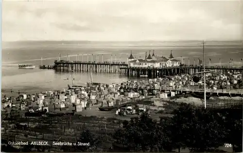 Seebad Ahlbeck, Seebrücke und Strand -504636