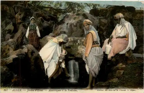 Alger - Mauresques a la Fontaine -475782