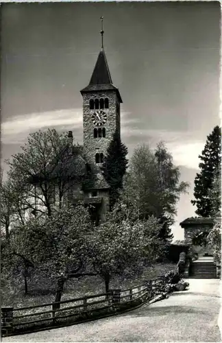 Kirche Brienz mit romanischen Kirchturm -506308