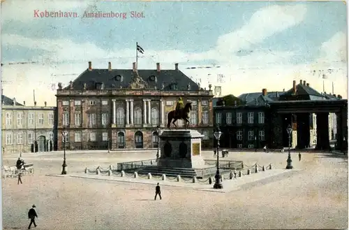 Kobenhavn - Amalienborg Slot -479920