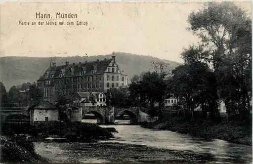 Hann. Münden, Partie an der Werra mit dem Schloss -375190