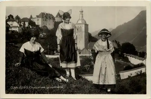 Gruyeres - Costumes gruyeriens -605402