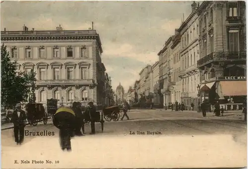 Bruxelles - La Rue Royale -485812