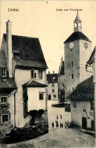 Lindau - Glocke und Peterskirche -609338