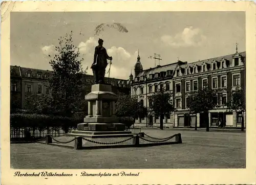 Wilhelmshaven - Bismarckplatz mit Denkmal -488026