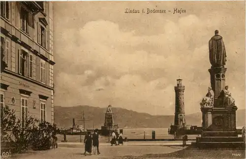 Lindau im Bodensee - Hafen -611844