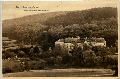 Bad Hermannsborn, Höhenblick auf das Kurhaus -509736