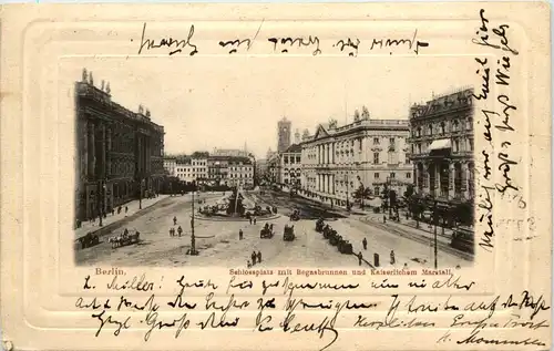 Berlin, Schlossplatz mit Begasbrunnen und Kaiserlichem Marstall -509346