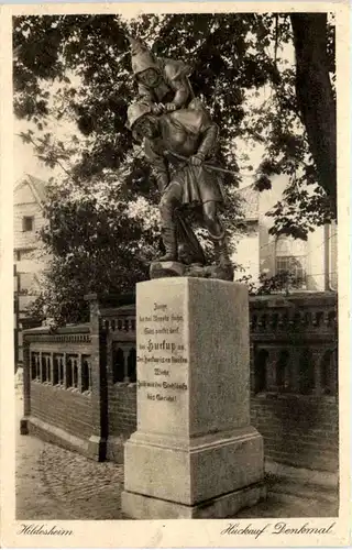 Hildesheim, Huckauf-Denkmal -509896