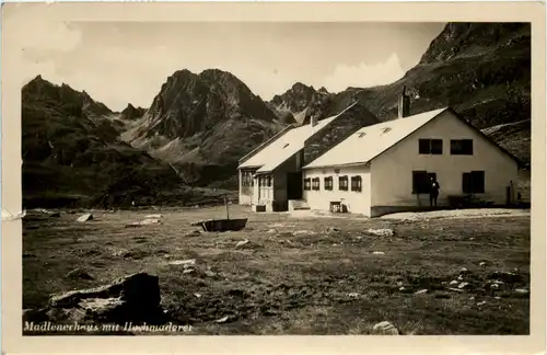 Madlenerhaus mit Hochmaderer -510146