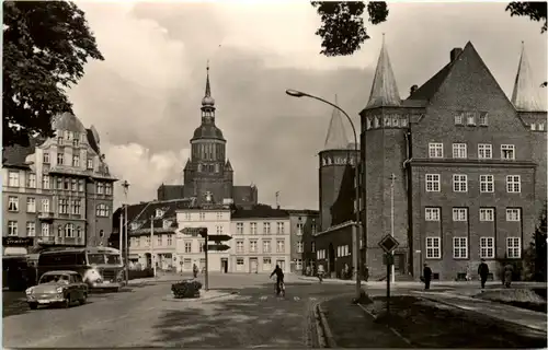 Stralsund, Platz der Solidarität -510936
