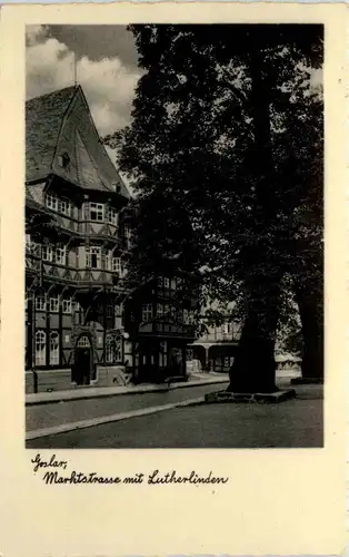 Goslar, Marktstrasse mit Lutherlinden -510886