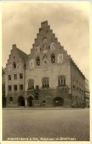 Wasserburg a. Inn, Rathaus mit Brothaus -510672