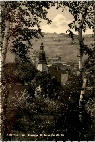 Kurort Seiffen, Blick zur Rundkirche -385128