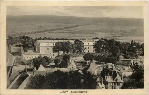Laon - Stadtfestung -613414