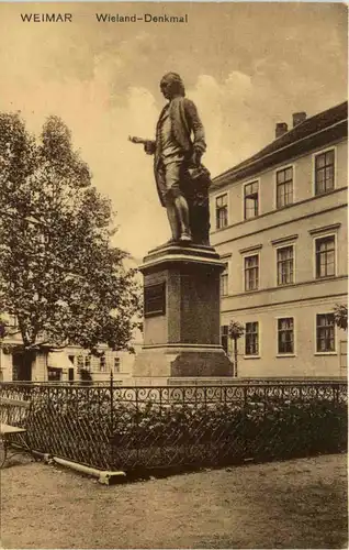 Weimar- Wieland Denkmal -613956