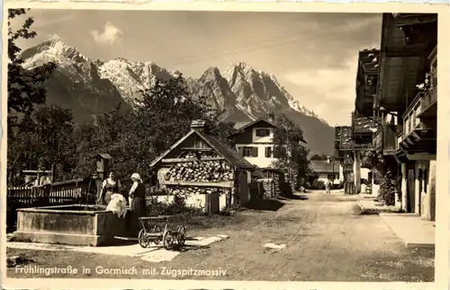 Frühlingstrasse in Garmisch -616204