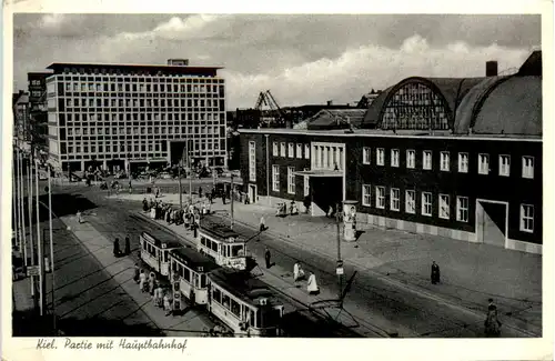 Kiel, Partie mit Hauptbahnhof -390590