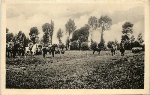 Parade des Res. Infanterie Regiment No. 2 1. WK -616616