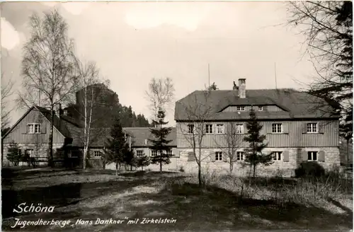 Schöna, Sächs. Schweiz, Jugendherberge Hans Dankner mit Zirkelstein -391106