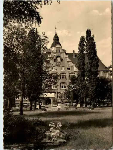 Riesa Elbe, Friedrich-Engels-Oberschule -394404