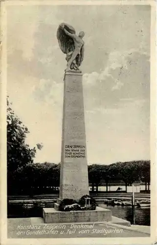 Konstanz - Zeppelin Denkmal am Gondelhafen -617572