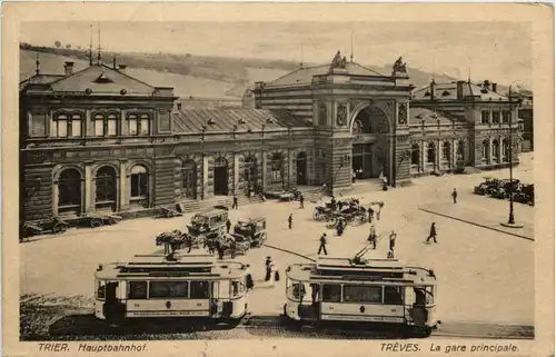 Trier - Hauptbahnhof mit Strassenbahn -621504