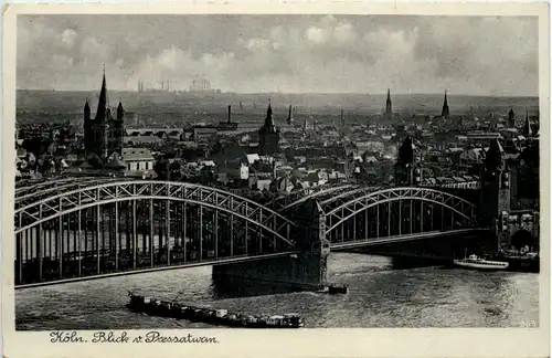 Köln - blick vom Pressatwan -620518