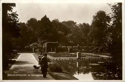 Berlin-Steglitz, Im Rosengarten -396824