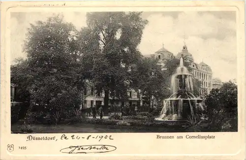 Düsseldorf - Brunnen am Corneliusplatz -622394