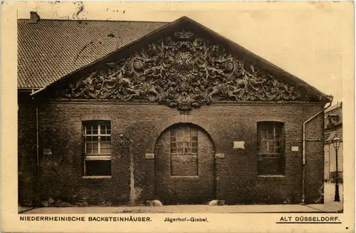 Düsseldorf - Jägerhof Giebel -621670