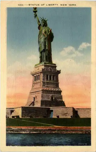 New York - Statue of Liberty -621478