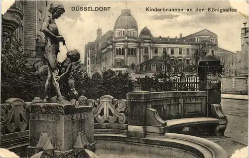 Düsseldorf - Kinderbrunnen in der Königsallee -622518