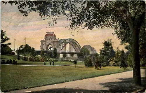 Düsseldorf - Rheinbrücke -622722