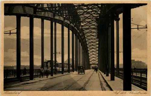 Düsseldorf - Auf der Rheinbrücke -622738