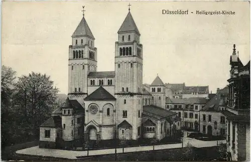 Düsseldorf - Heiligengeist Kirche -621832