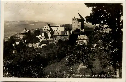 Schloss Burg an der Wupper -623582