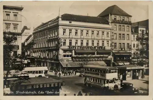 Berlin, Friedrichstrasse, Ecke Unter den Linden -512114