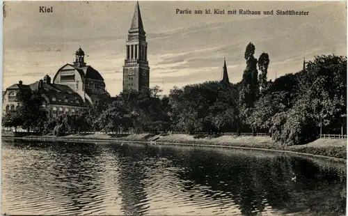Kiel, Partie am kl. Kiel mit Rathaus und Stadttheater -512592