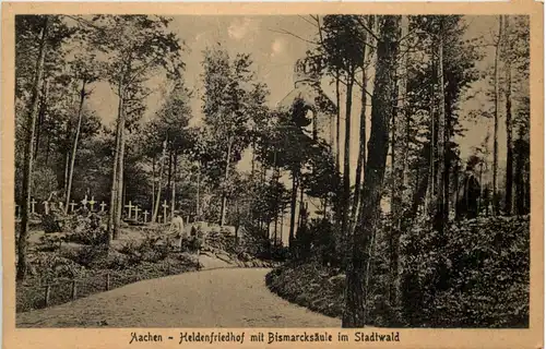 Aachen, Heldenfriedhof mit Bismarcksäule im Stadtwald -513548