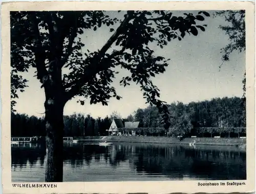 Wilhelmshaven - Bootshaus im Stadtpark -488148