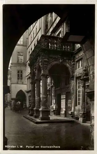 Münster i. W., Portal am Stadtweinhaus -516560