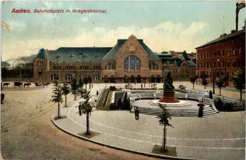 Aachen, Bahnhofsplatz mit Kriegerdenkmal -515870