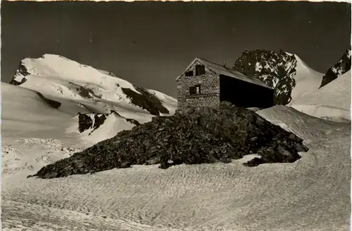 Britanniahütte - Saas Fee -490164