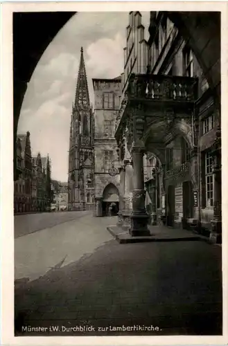 Münster i. W., Durchblick zur Lambertikirche -517996