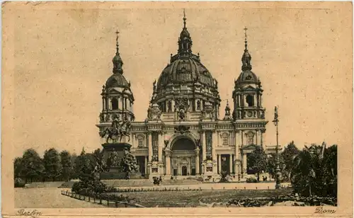 Berlin Dom gelaufen in Rummelsburg -626042