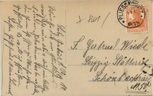 Neujahr Frau gelaufen in Pliesskowitz -628874