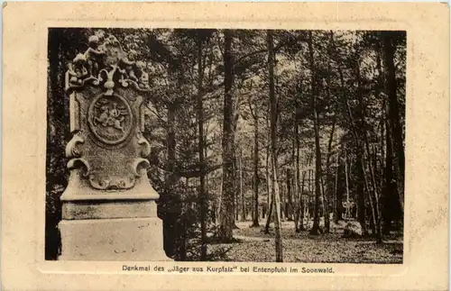 Entenpfuhl im Soonwald - Denkmal des Jäger aus Kurpfalz -627398