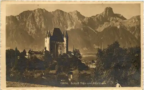 Schloss Thun -628248